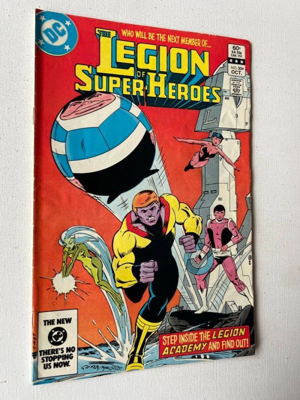 Legion Of Super-Heroes 304 (1983 DC) - Image 3