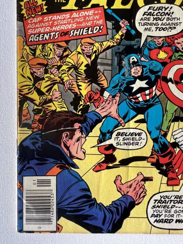 Captain America 217 (1978 Marvel / Key Issue 1st Marvel Boy) - Image 4