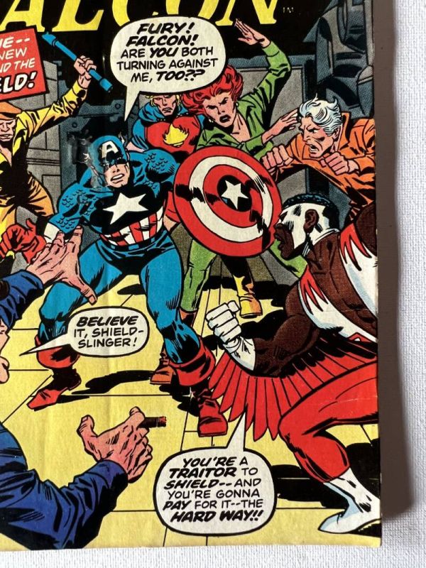 Captain America 217 (1978 Marvel / Key Issue 1st Marvel Boy) - Image 5