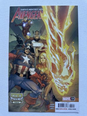 Avengers 44 Cover by Leinil Francis Yu (2018 8th Series Marvel)